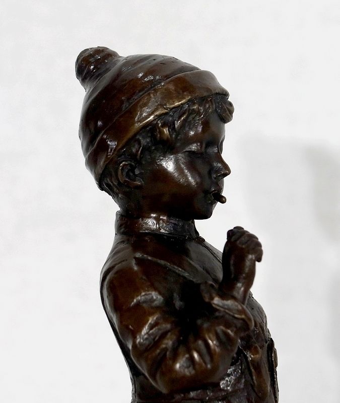photo furniture Bronze  "The Little Smocker"  By J. Schmidt Felling, 19th Century