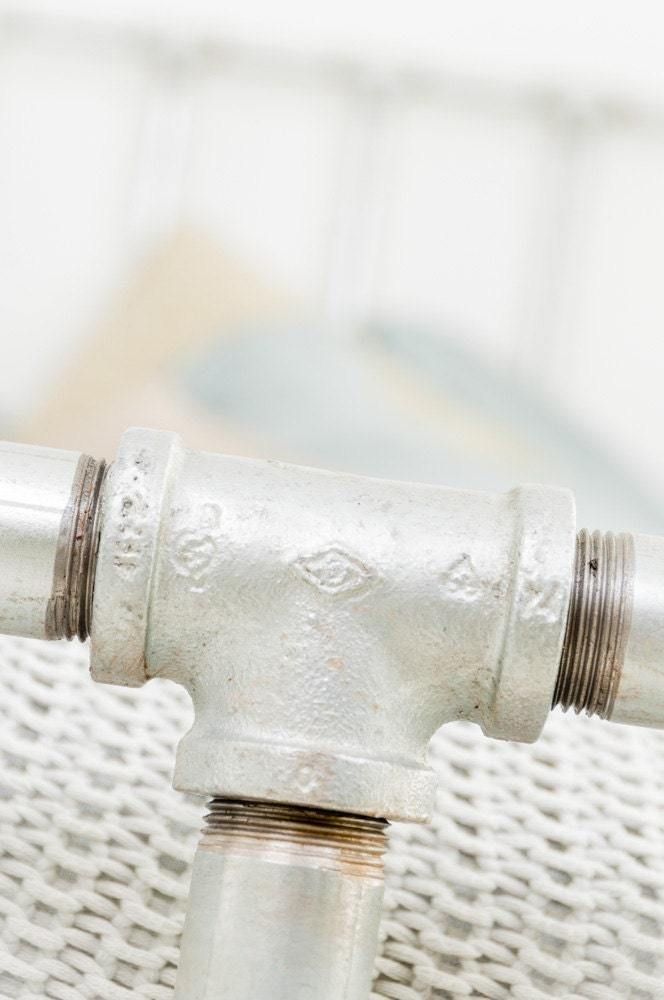 Paula Galvanised Steel Pipe And Industrial Scaffolding Fittings Kingsize Bed Frame photo Furniture