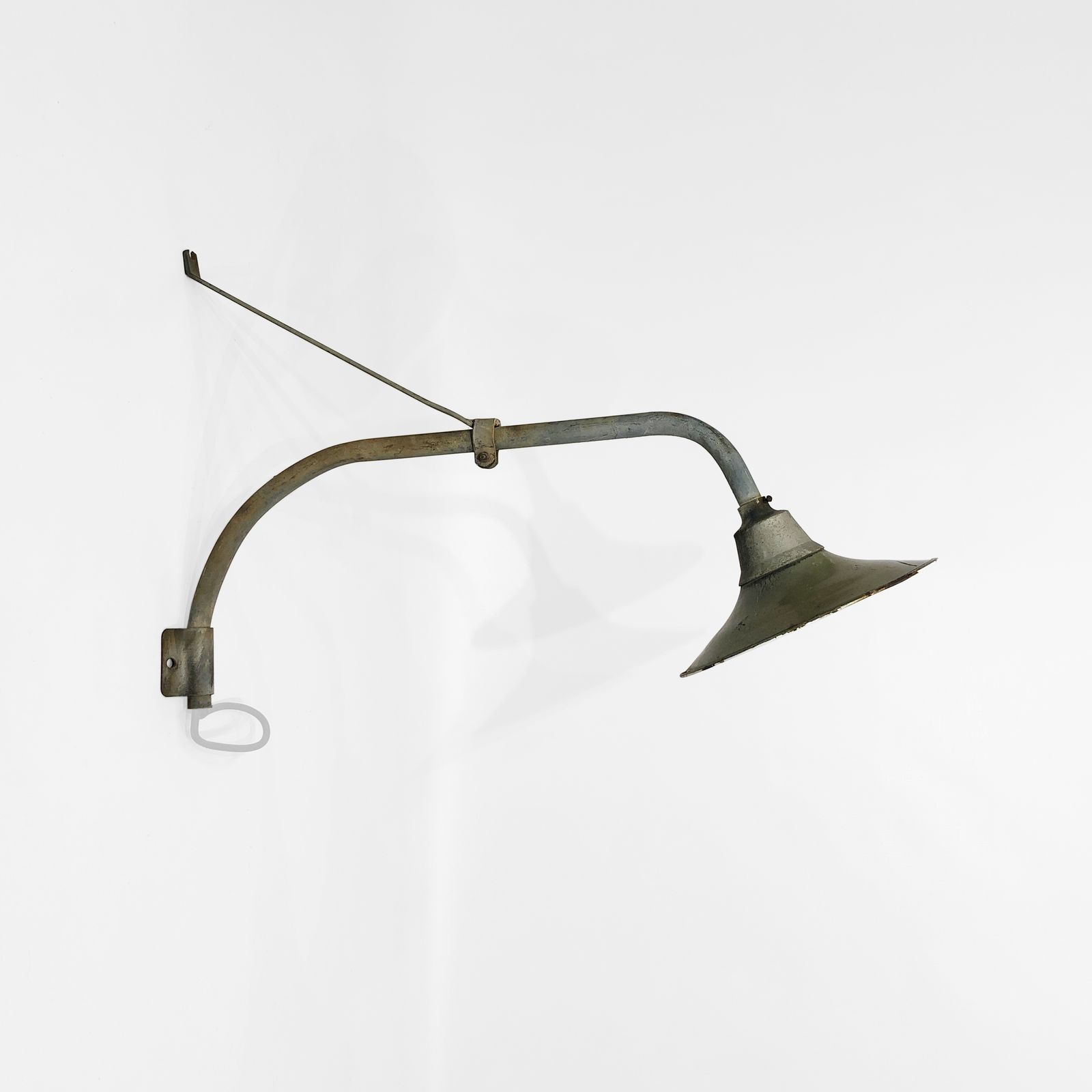 Large Greek Industrial Wall Light 1b Brutalist Outdoor Lamps Commercial Lighting photo 850.0