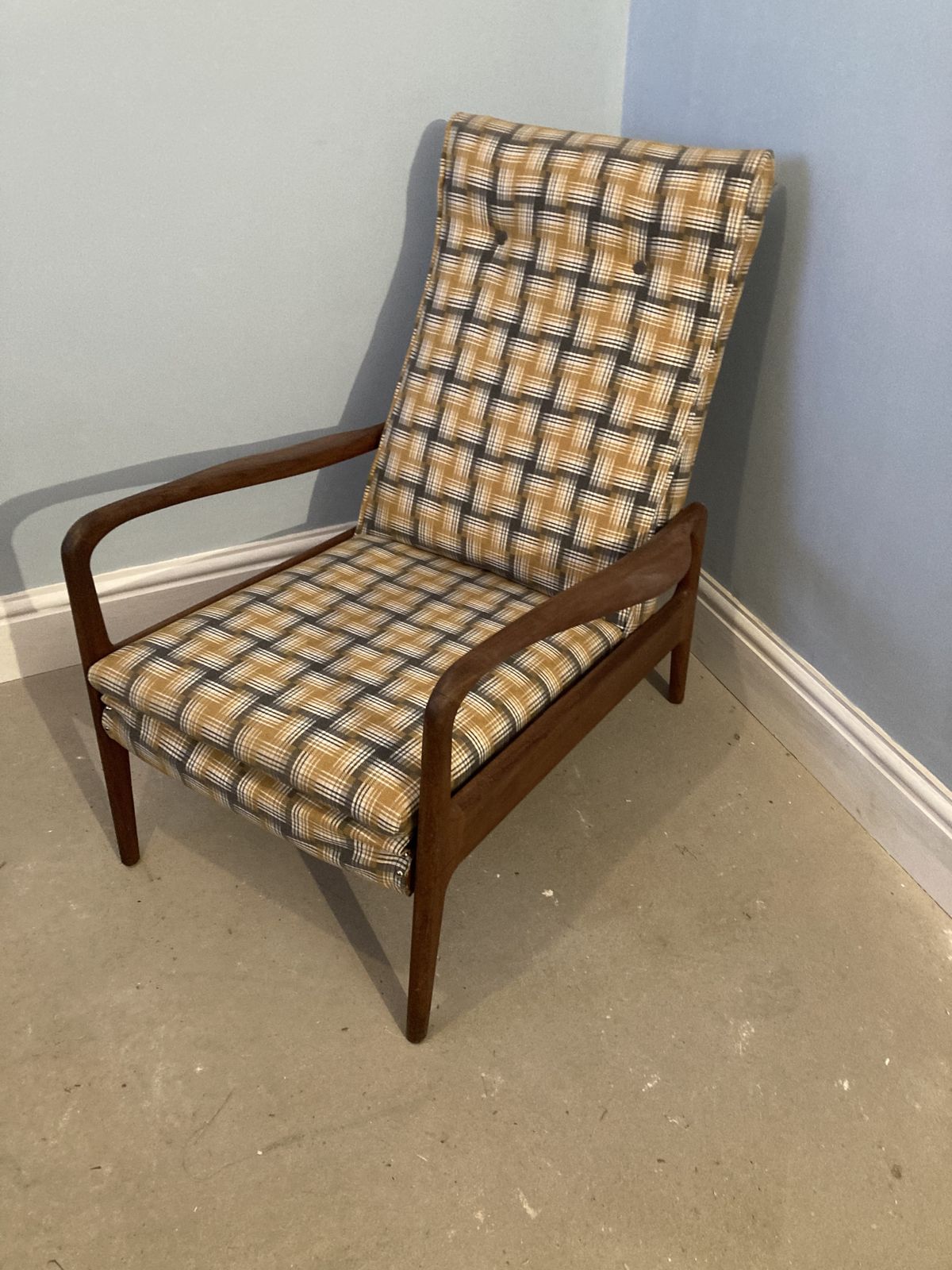 Greaves And Thomas Armchair photo furniture