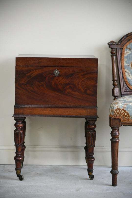 Georgian Mahogany Cellarette
