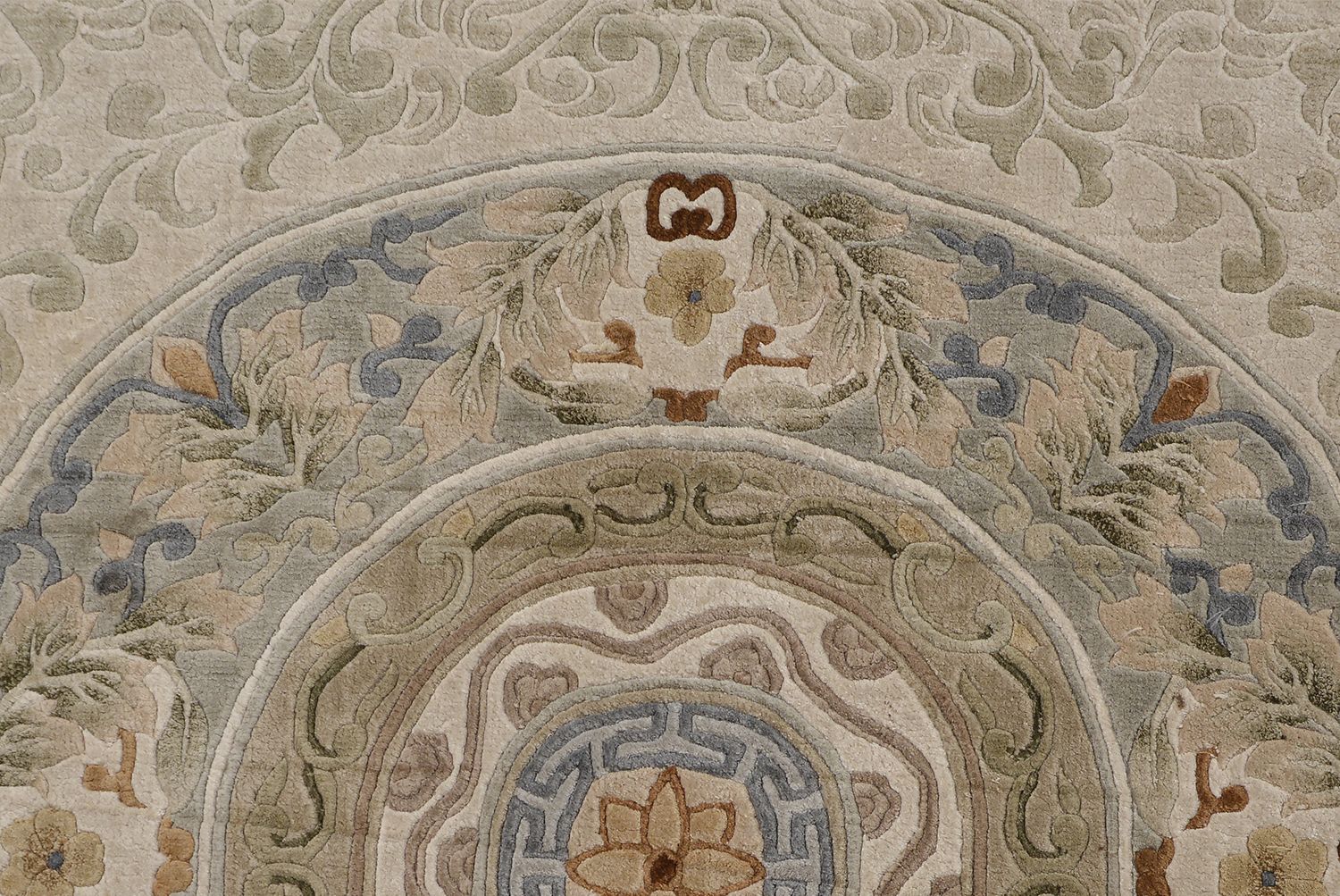 2000.0 Large Oriental 20th Century Chinese  Silk Rug Cream Green Blue Rust Lotus Flowers photo