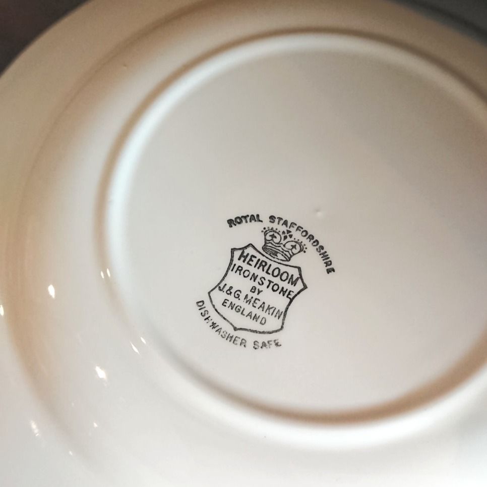 Vintage Breakfast Dining Set Six Place Settings photo 54.0