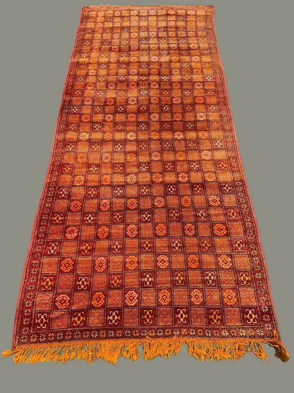 X Large Vintage Moroccan Rug 361x181 Cm Berber Atlas, Tribal photo furniture