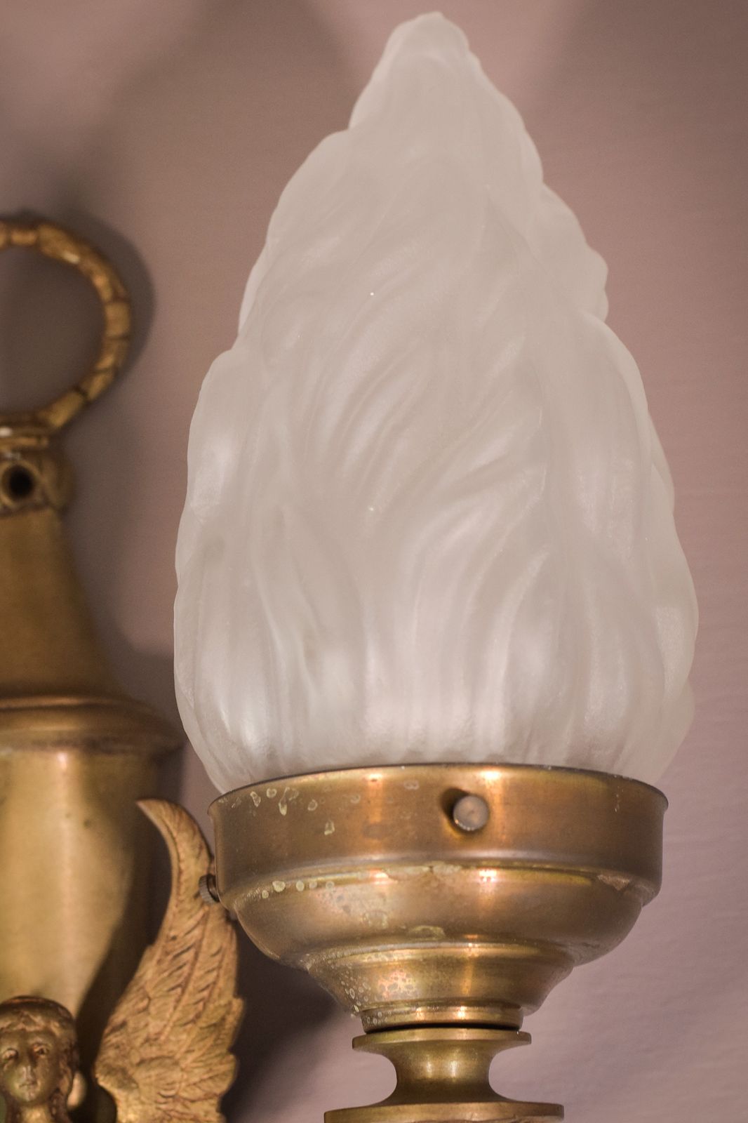 Verlichting Klassiek Paar Wandlampen Met Engelen photo