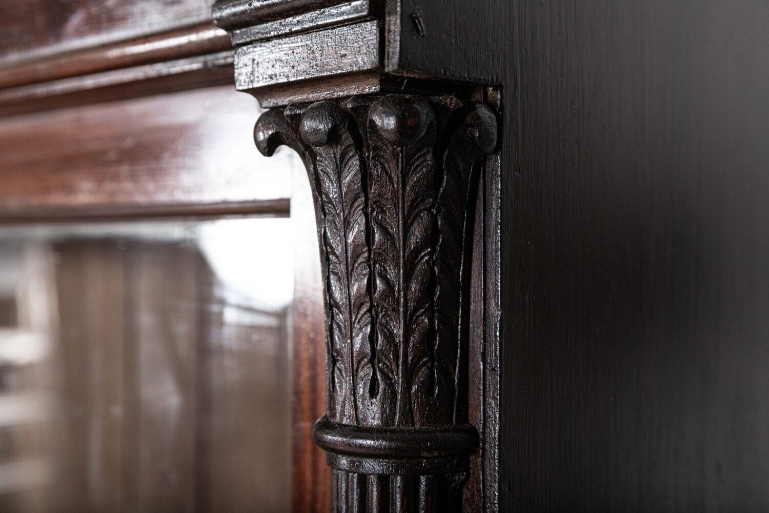 photo vintage Large 19thc English Mahogany Glazed Apothecary Wall Cabinet