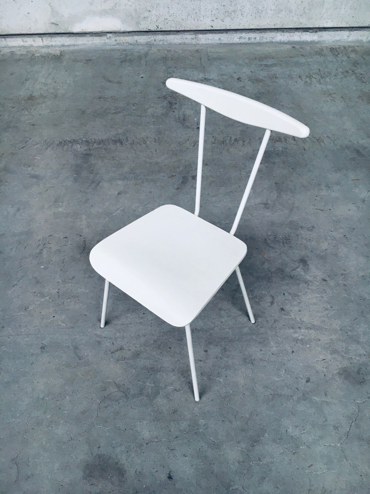Mid Century Modern Design Dress Boy Chair Van Wim Rietveld Voor Auping, Ca. Jaren 1950 photo for sale