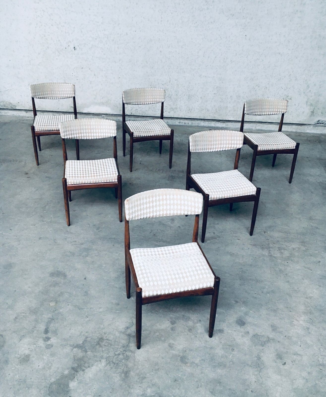 Mid Century Modern Scandinavisch Design Teakhouten Eetkamerstoelen, Ca. Jaren 1960 photo buy