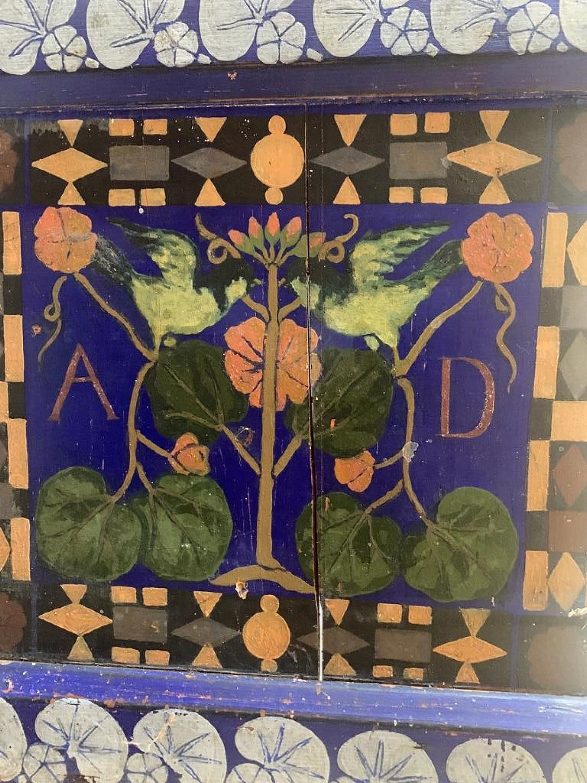 Art Nouveau Planter Lacquered And Painted With Flowers And Birds, Late 19th Century photo vintage