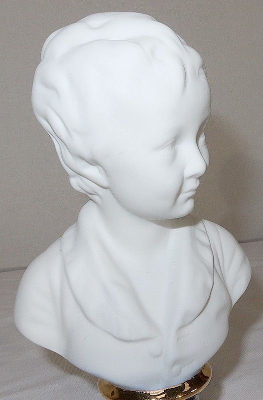Small Bust Of Alexandre Brongniart In Limoges Biscuit, After Ja Houdon photo 350.2