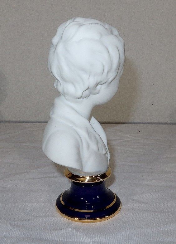 Small Bust Of Alexandre Brongniart In Limoges Biscuit, After Ja Houdon photo vinterior