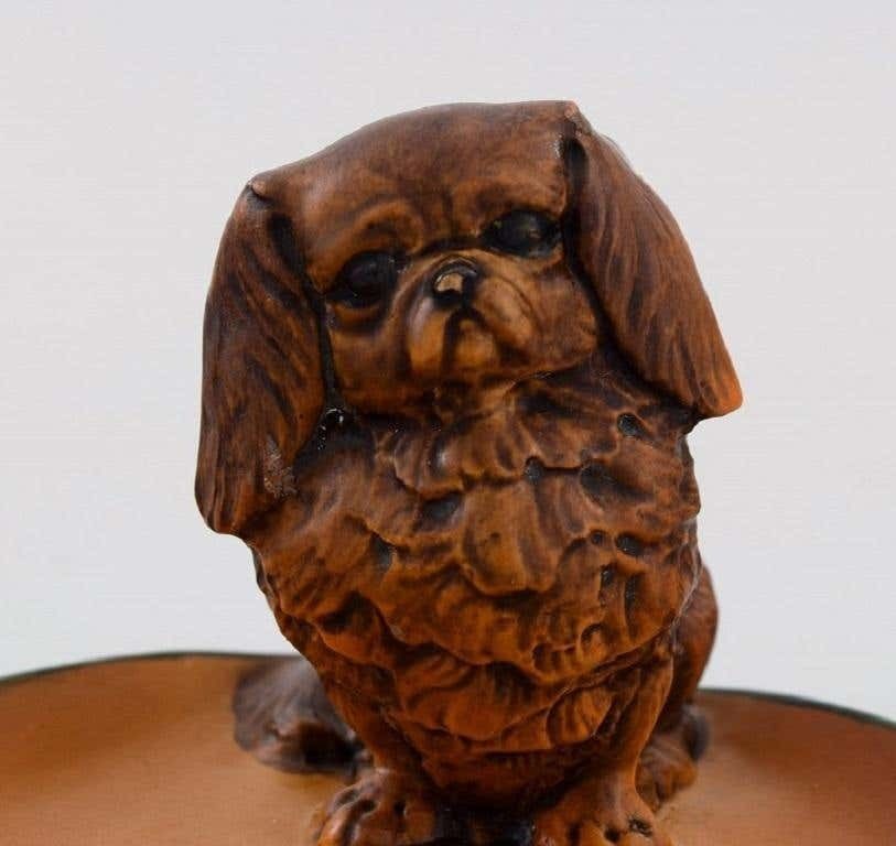photo furniture Ipsen's, Denmark, Bowl In Hand Painted Glazed Ceramics With Pekingese
