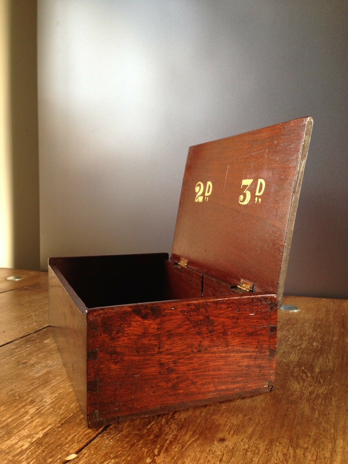 Rare Antique Victorian Wooden Cigar Box Gilded 2d 3d Shop Counter Display Waiter photo 110.0