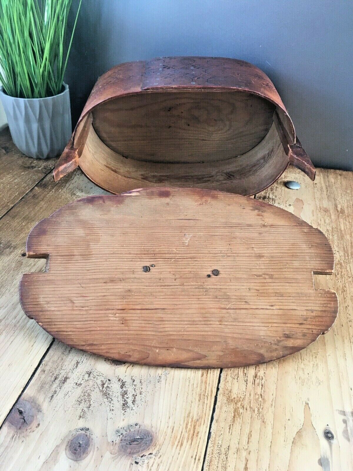 photo furniture Large Antique 19th C Norwegian Tine Bentwood Folk Art Pokerwork Box Scandinavian