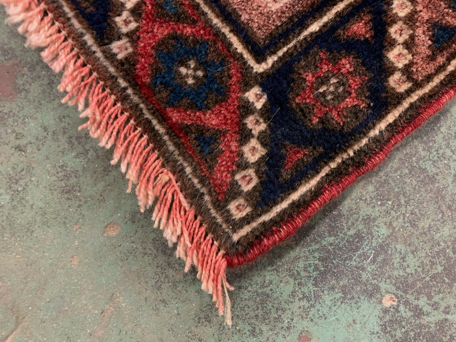 Vintage Turkish Tribal Rug Veg Dye 220x132 Cm Turkish Carpet Red photo 675.0