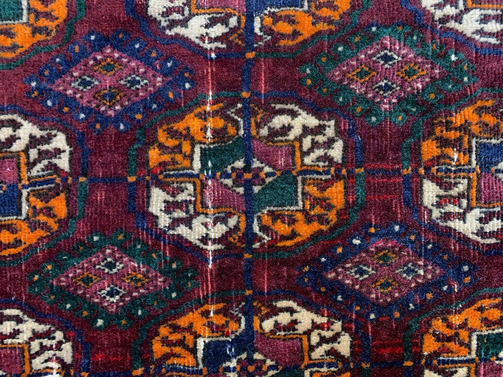 photo furniture Antique Turkmen Tekke Rug, 144x97 Cm Turkoman Bokhara Red Black Beige