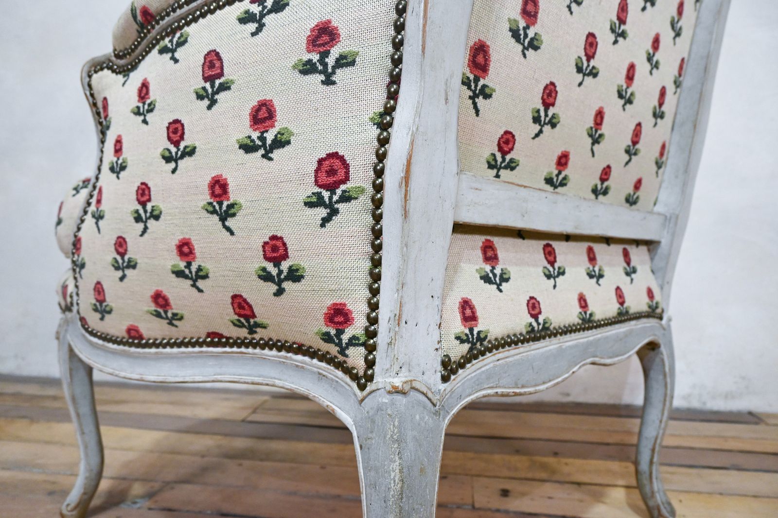 4148.0 Louis XV Grey Painted Armchair   Jean Baptiste Lebas photo