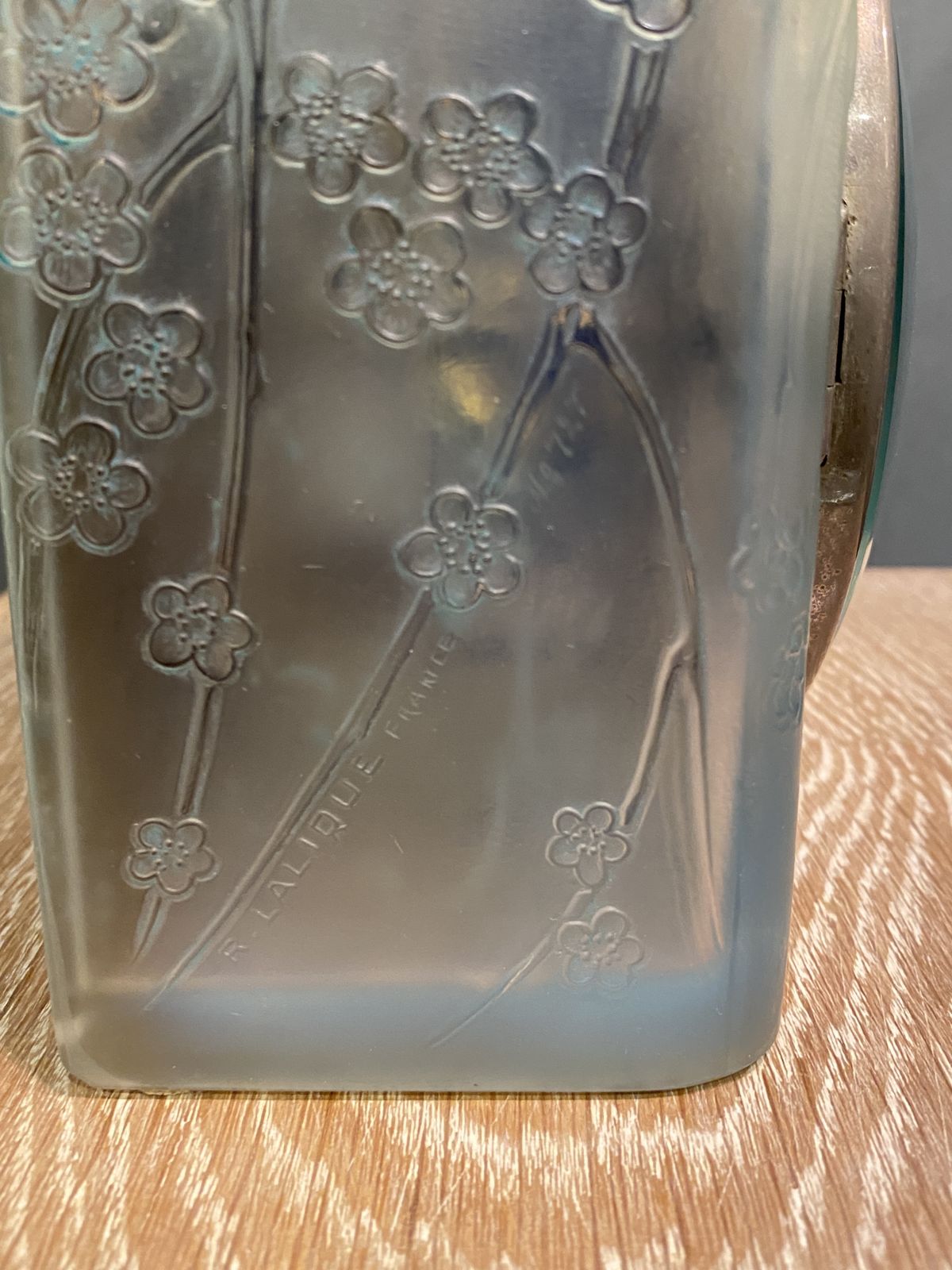 A Lalique 2 Colombes Opalescent R.Lalique Clock photo Home Decor