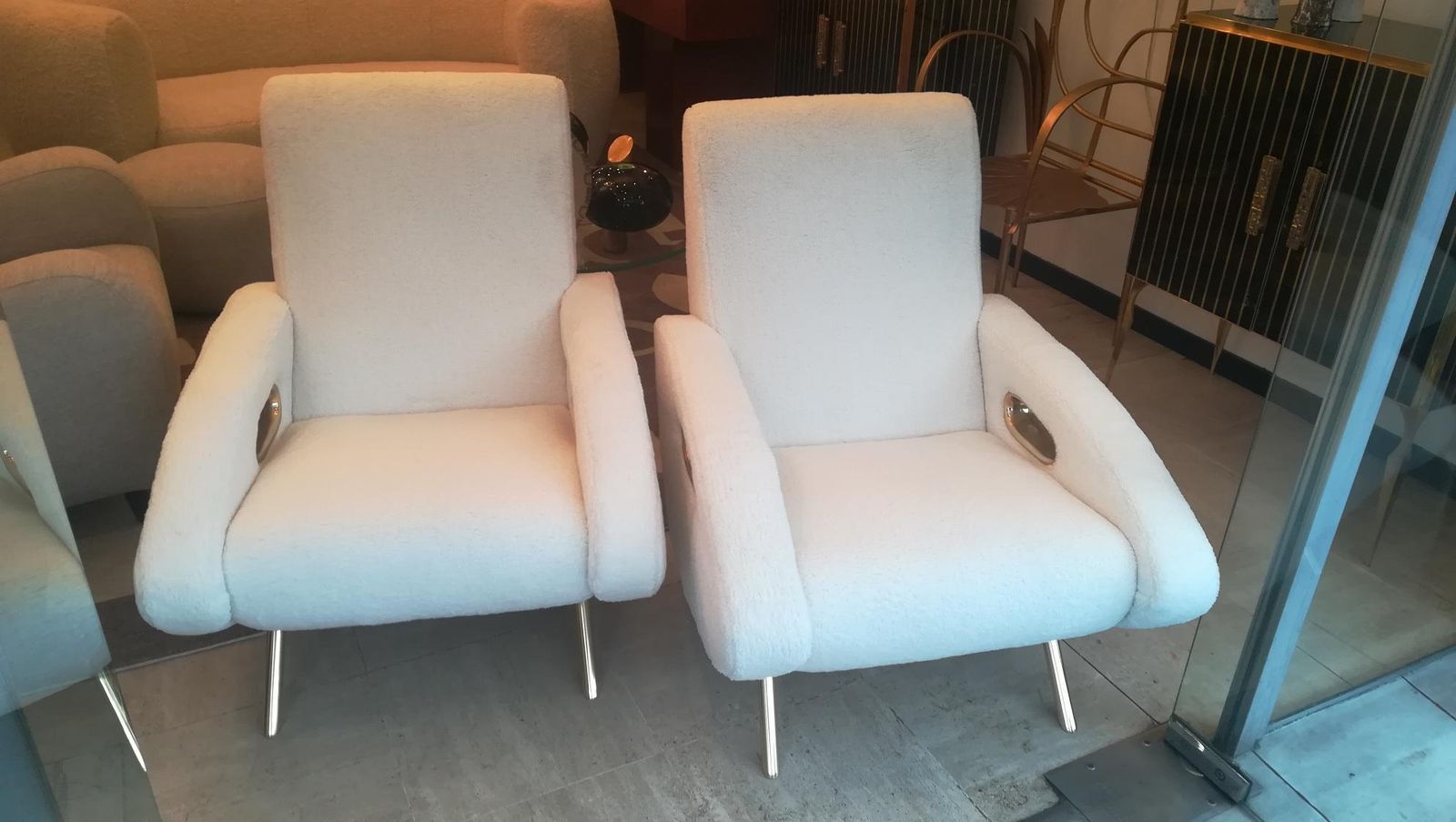 Pair Of Armchairs In Soft White Fabric photo vintage