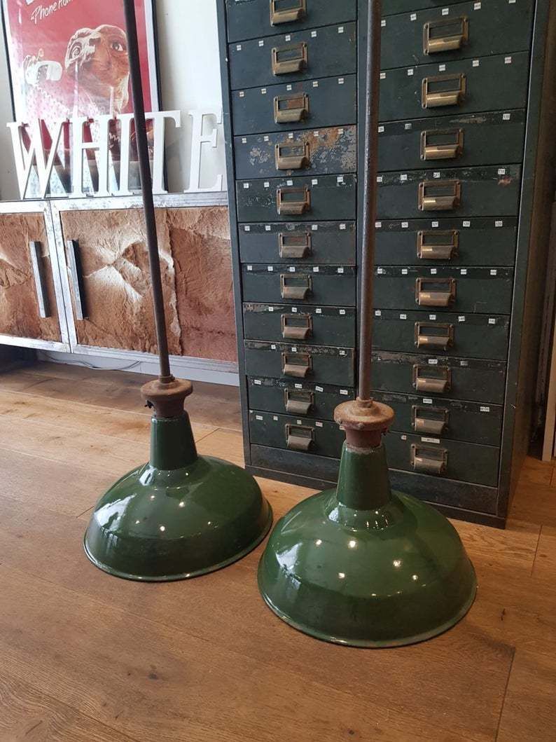 Vintage 1940’s Enamel Benjamin Lights