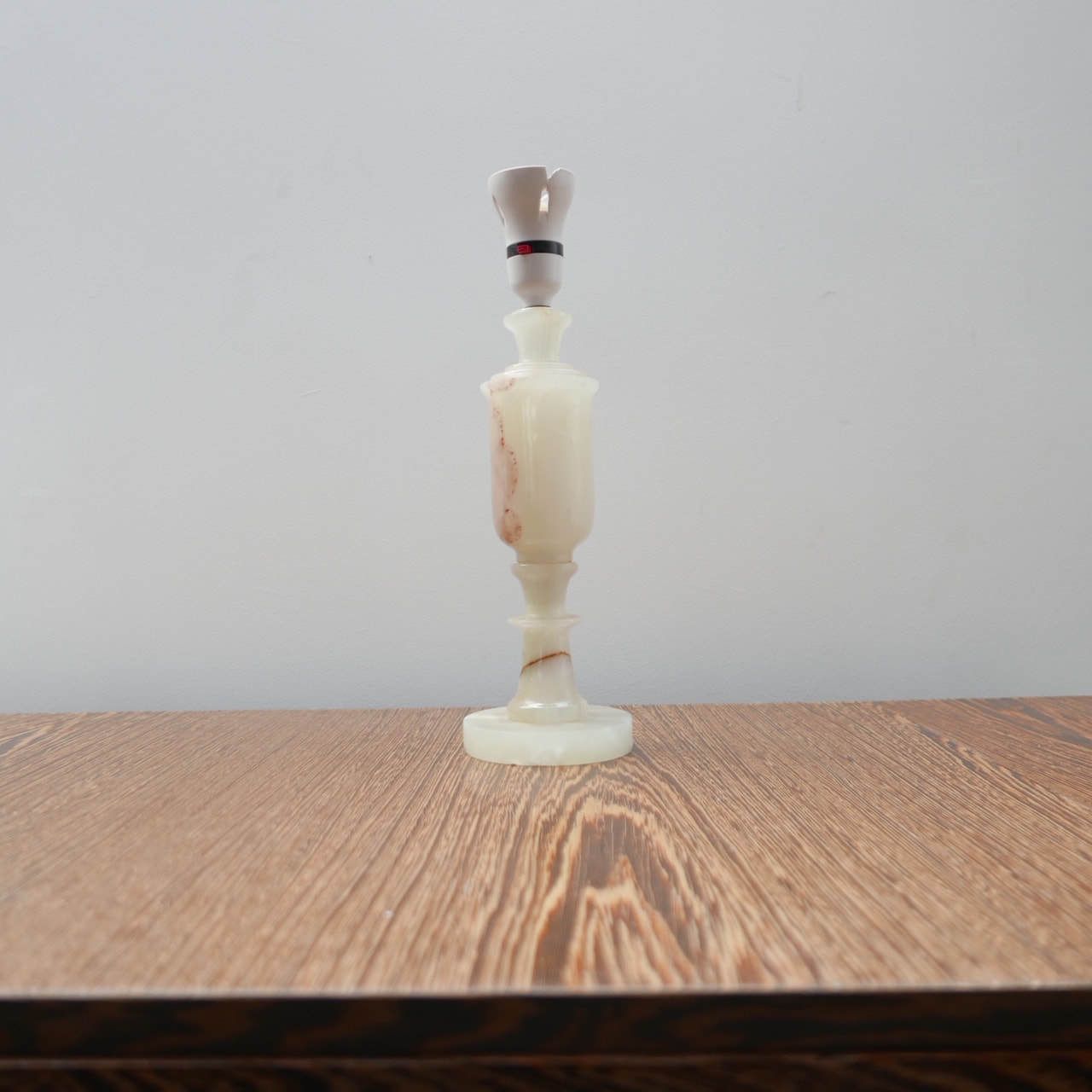 Onyx Alabster Mid Century English Table Lamp photo buy