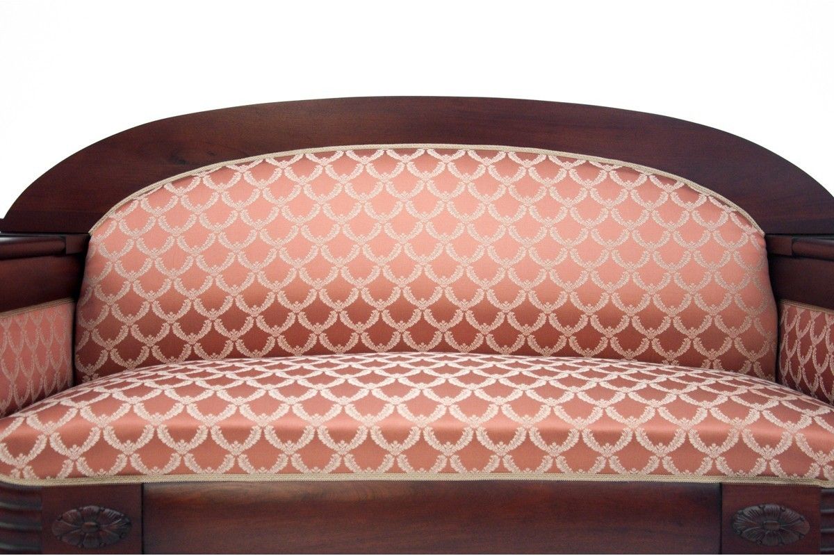 Antique Sofa, Northern Europe, Turn Of The 19th And 20th Centuries. photo furniture