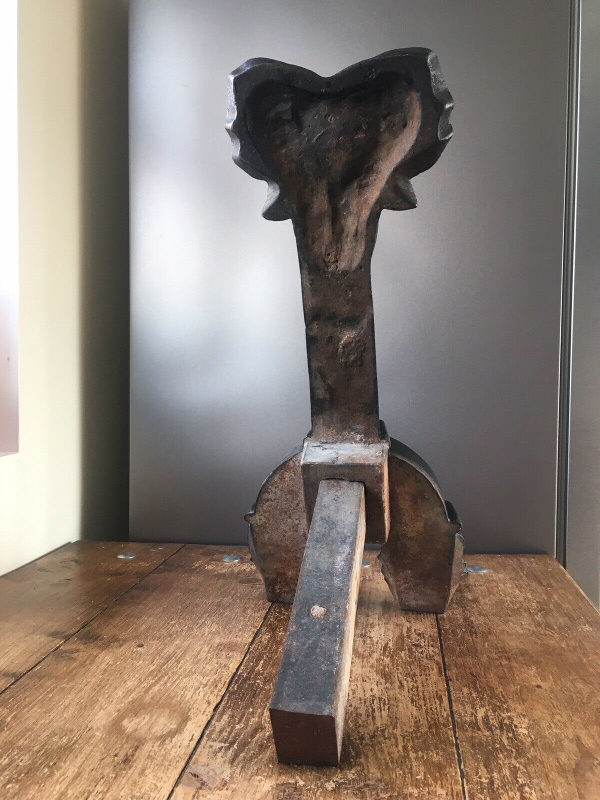 Exceptional Antique Rams Head & Hoof Cast Iron Fireside Fire Dogs Andirons 50kg photo vinterior