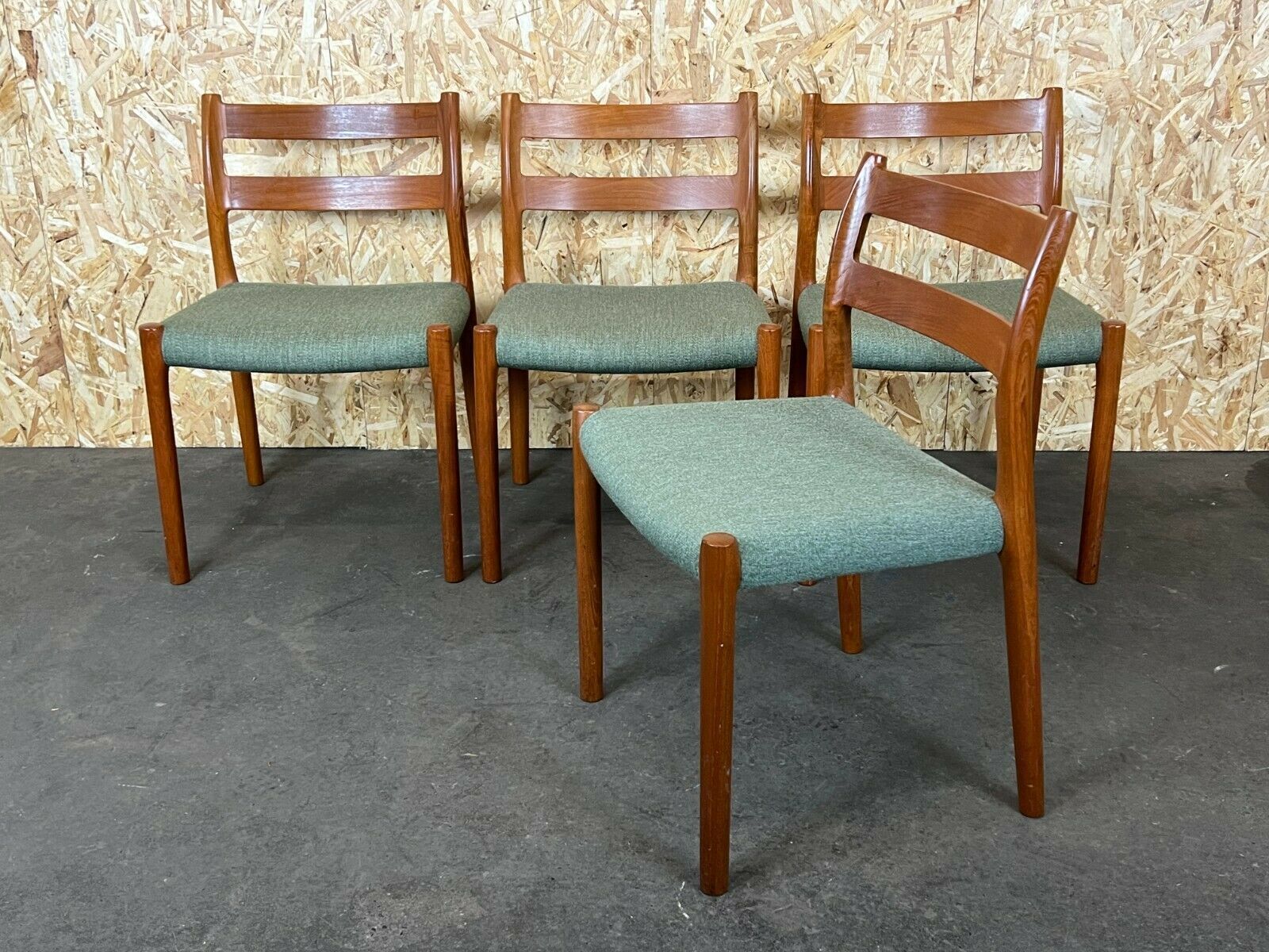 photo for sale 4x 60er 70er Jahre Stühle Teak Dining Chair Niels O. Möller Für J.L. Møllers 60s
