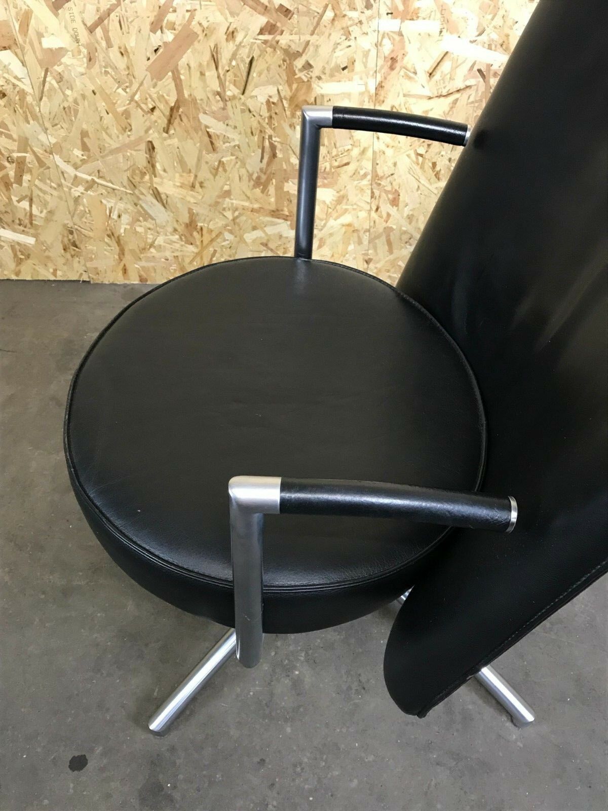 Erik Jørgensen Ej70 "Partner" Chair By Joannes Foersom & Peter Hiort Lorenzen photo vintage