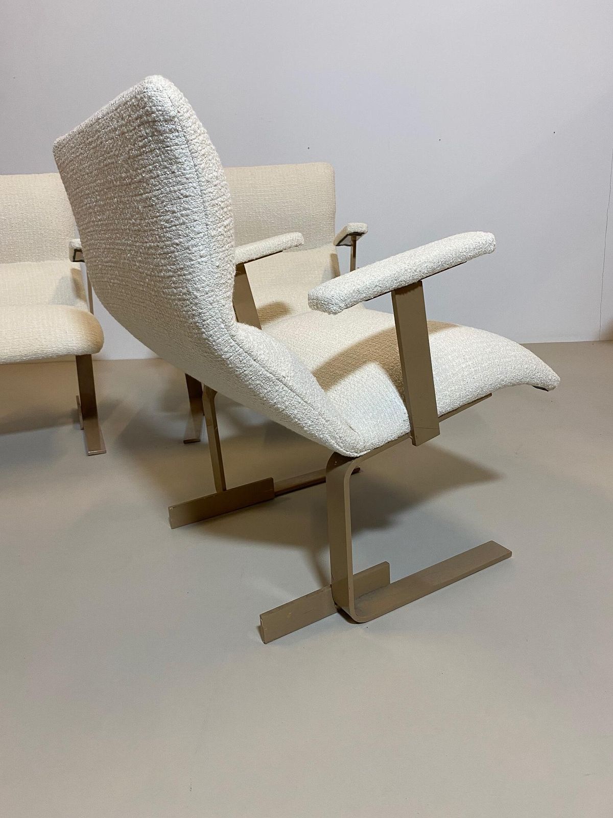 Mid Century Modern Pair Of Italian Armchairs, White Bouclette Fabric, 1970s photo 2937.0