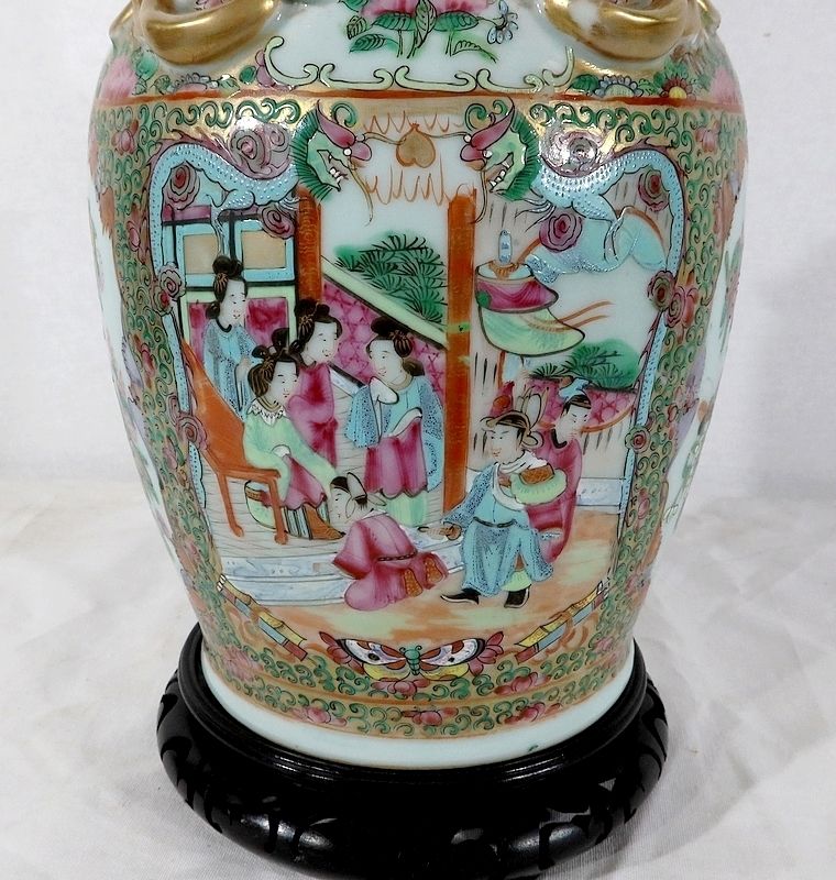 916.7 Canton Porcelain Vase On Wooden Base, China, 19th Century photo