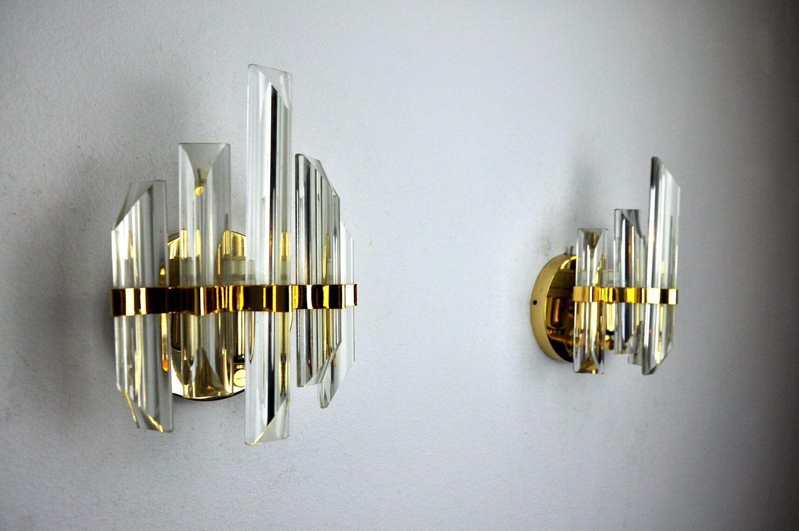 Pair Of Venini Glass Wall Lamps, Italy, 1970 photo for sale