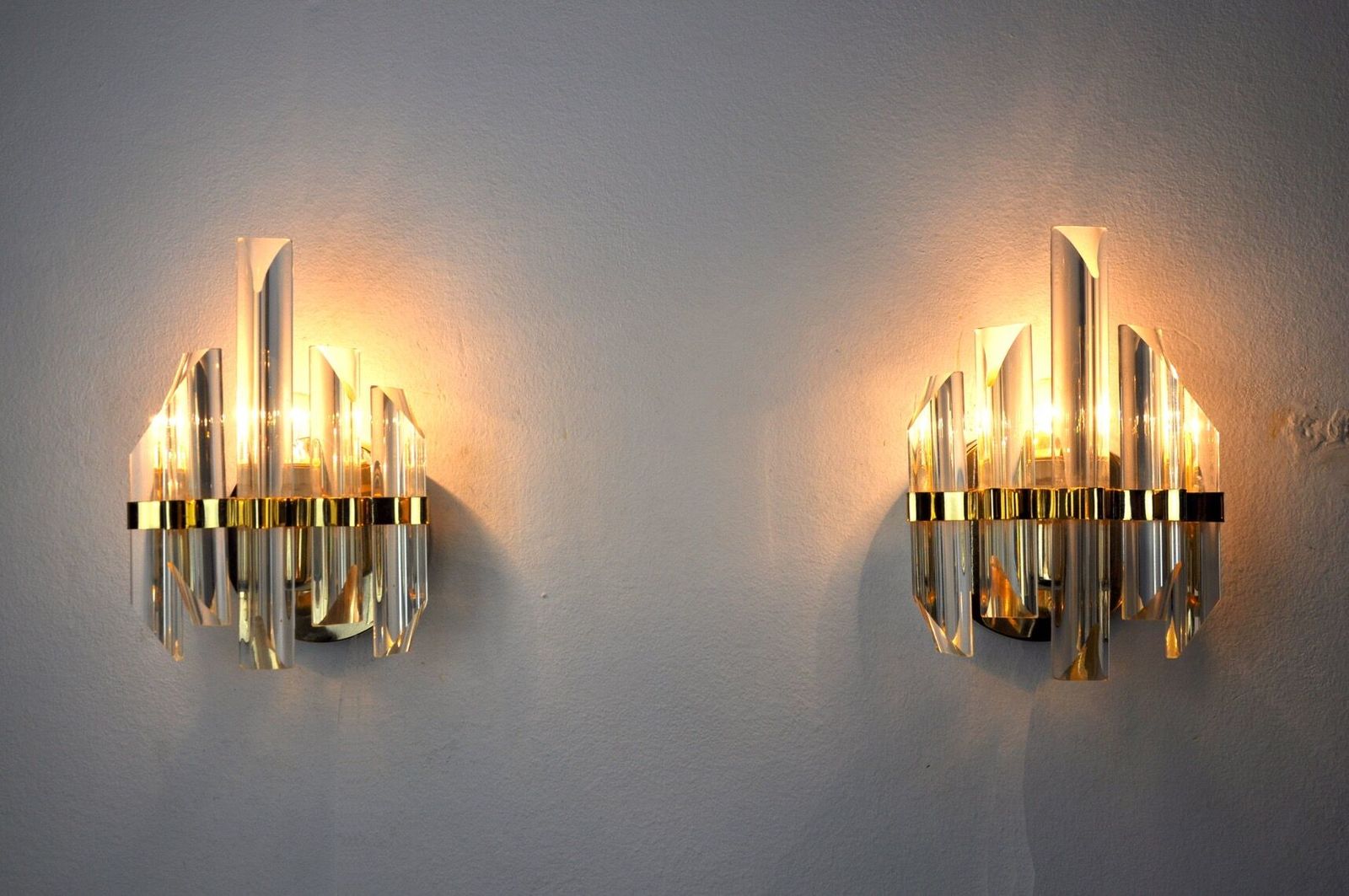 Pair Of Venini Glass Wall Lamps, Italy, 1970 photo 1373.0