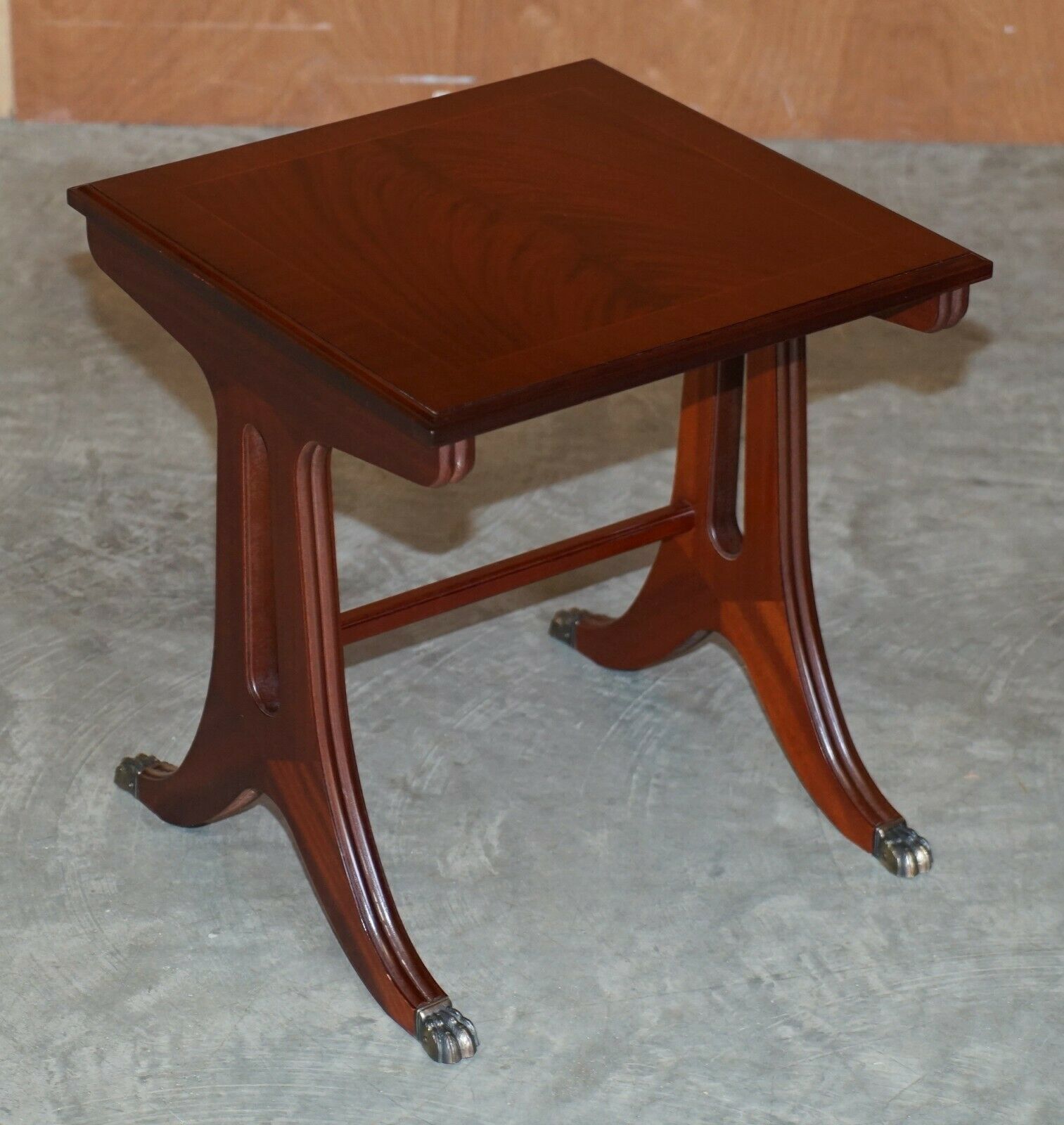 Vintage Nest Of Lions Hairy Paw Feet Flamed Mahogany Side End Lamp Wine Tables photo buy
