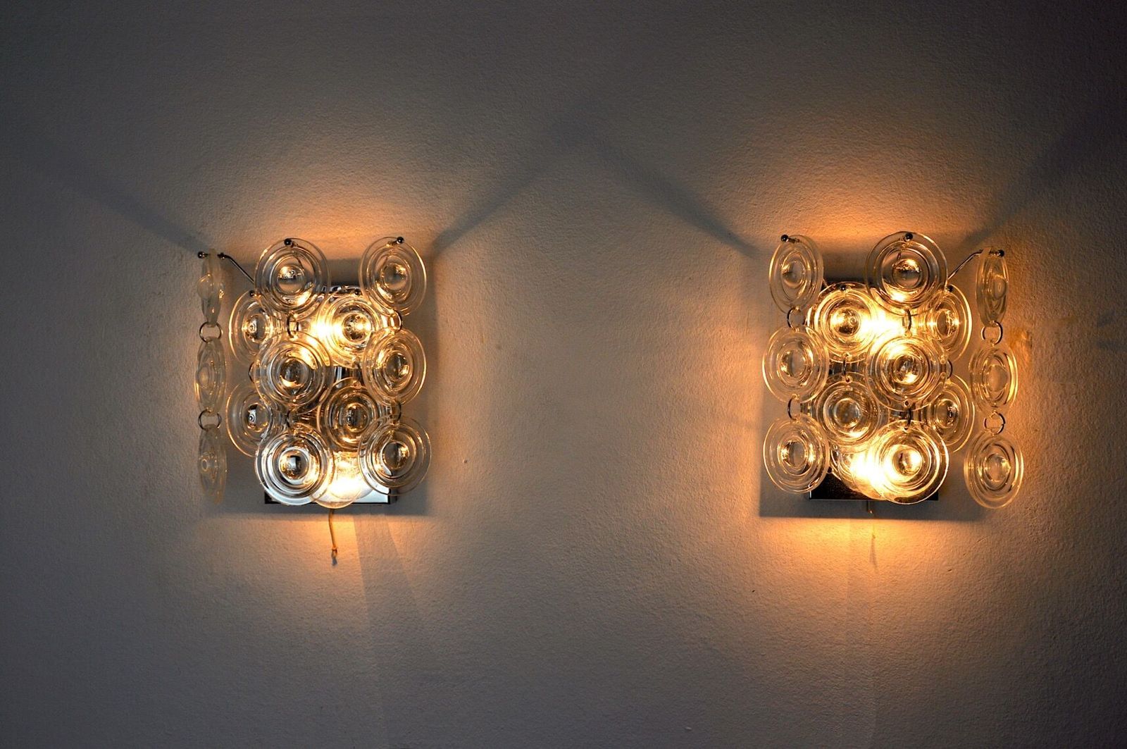 photo furniture Pair Of Oscar Torlasco Sconces, Murano Glass, Italy, 1970