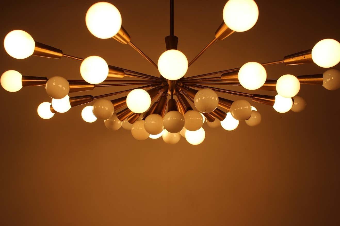 photo vintage Set Of Four Huge Rare Mid Century Chandeliers Sputnik, Atomic, 1960s