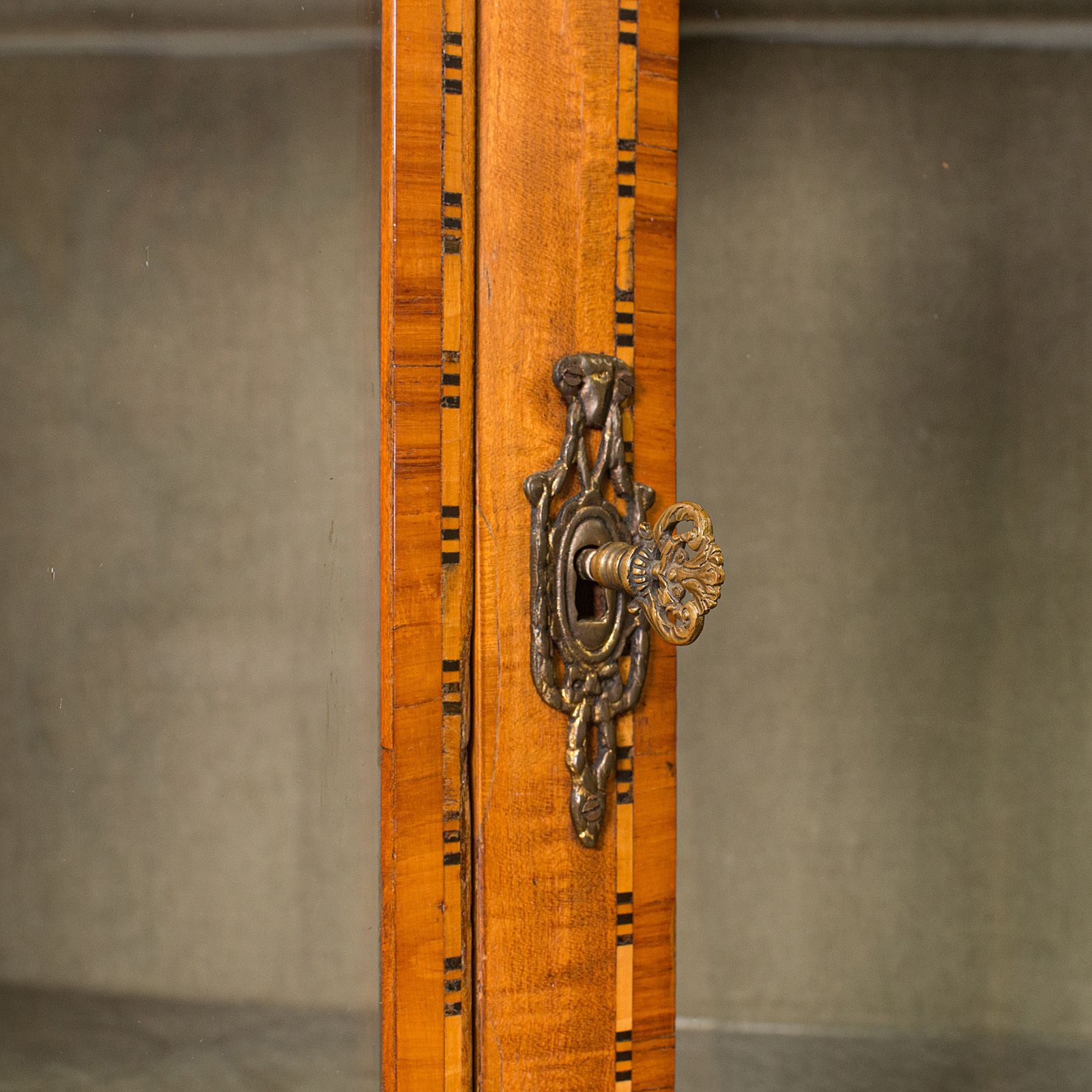 Antique Showcase Corner Cabinet, Dutch, Satinwood, Display Case, 1880 photo Furniture