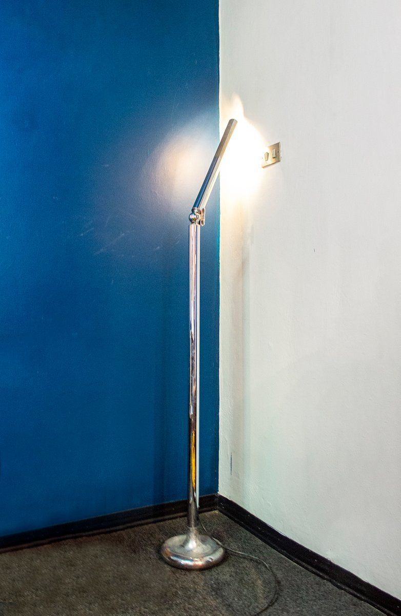 Italiaanse Vloerlamp In Verchroomd Metaal, Jaren 1970 photo furniture