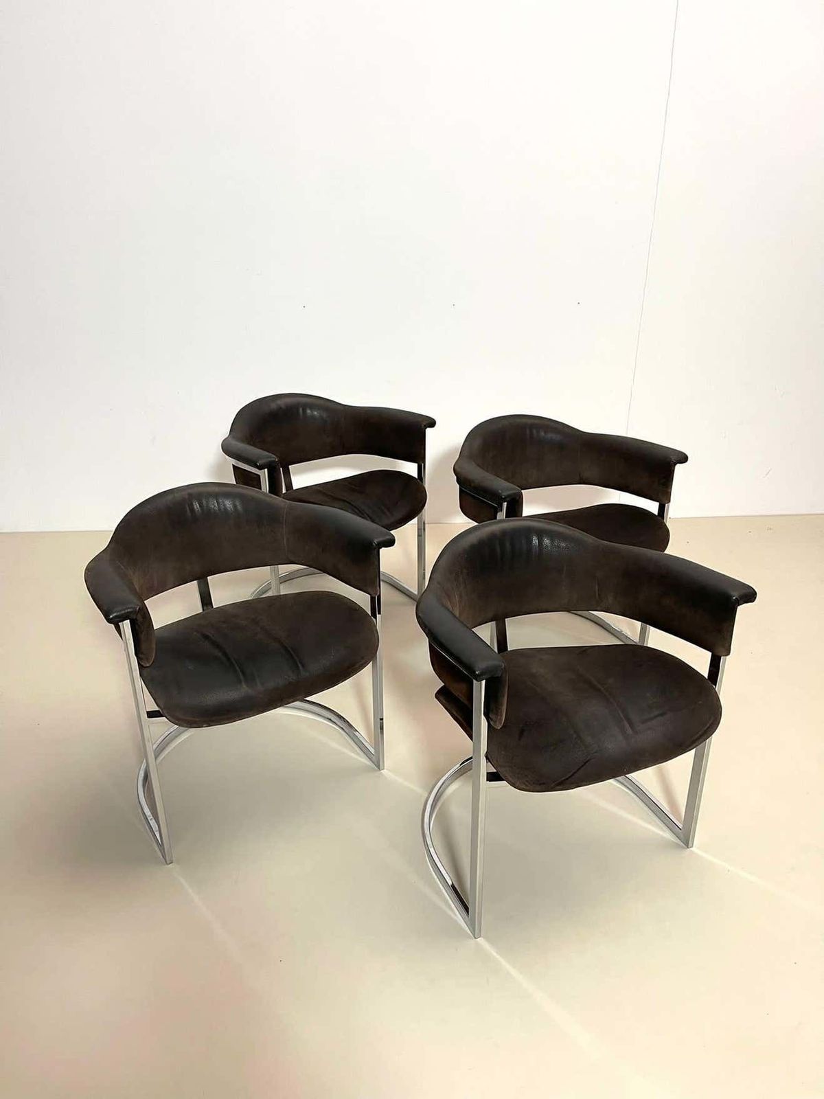 Pair Of Chrome & Leather Armchairs By Vittorio Introini For Mario Sabot, 1970s, photo vintage