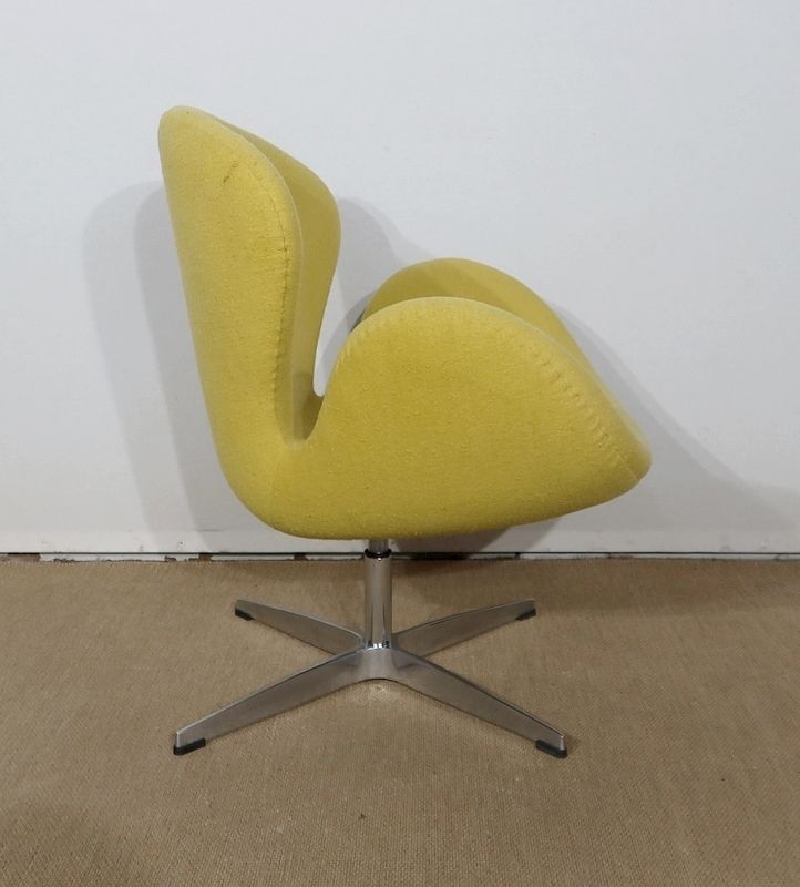 Swan Armchair, After A. Jacobsen – 1970s photo Furniture
