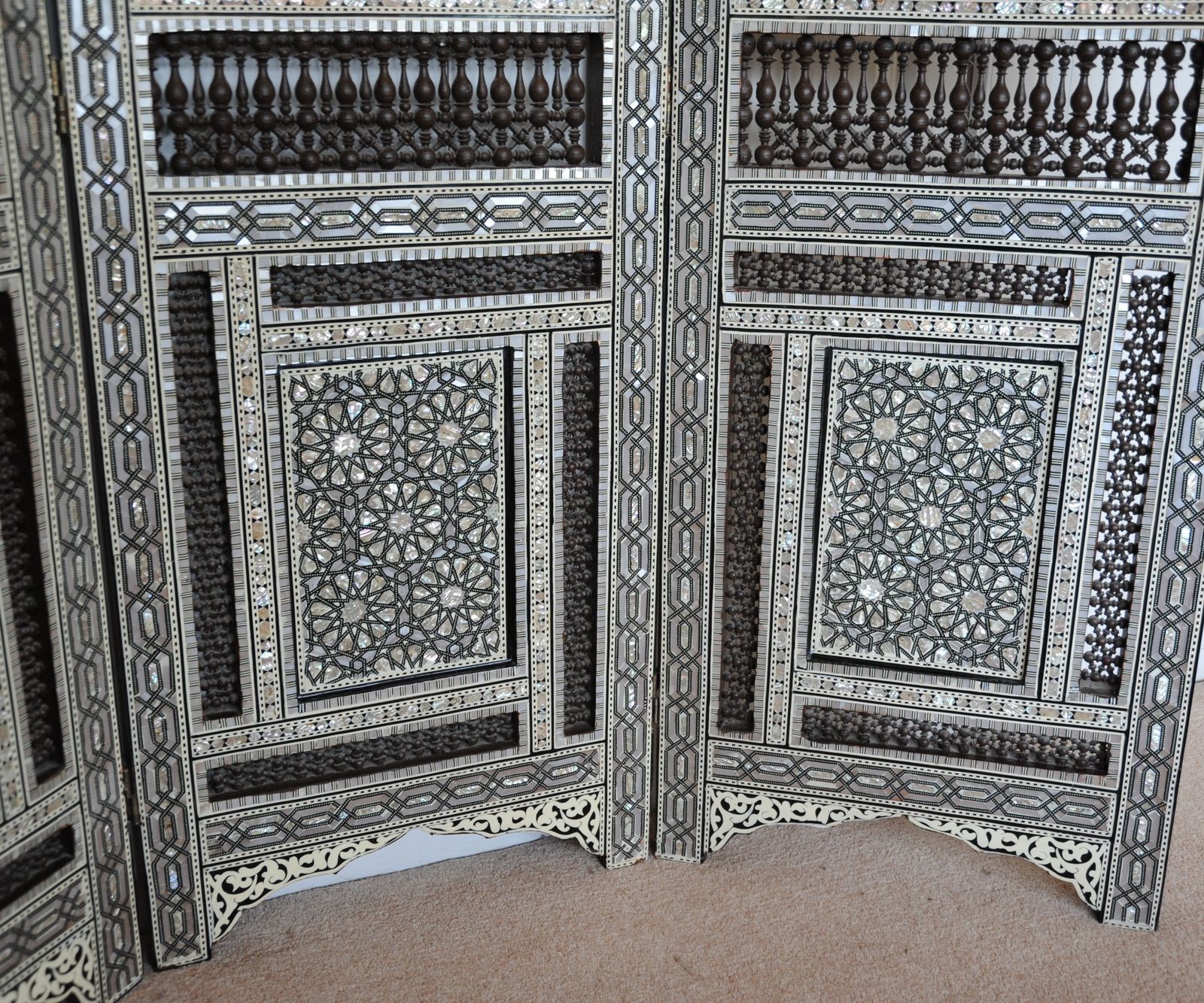 Vintage Islamic Middle East Mother Of Pearl Effect Screen photo Home Decor
