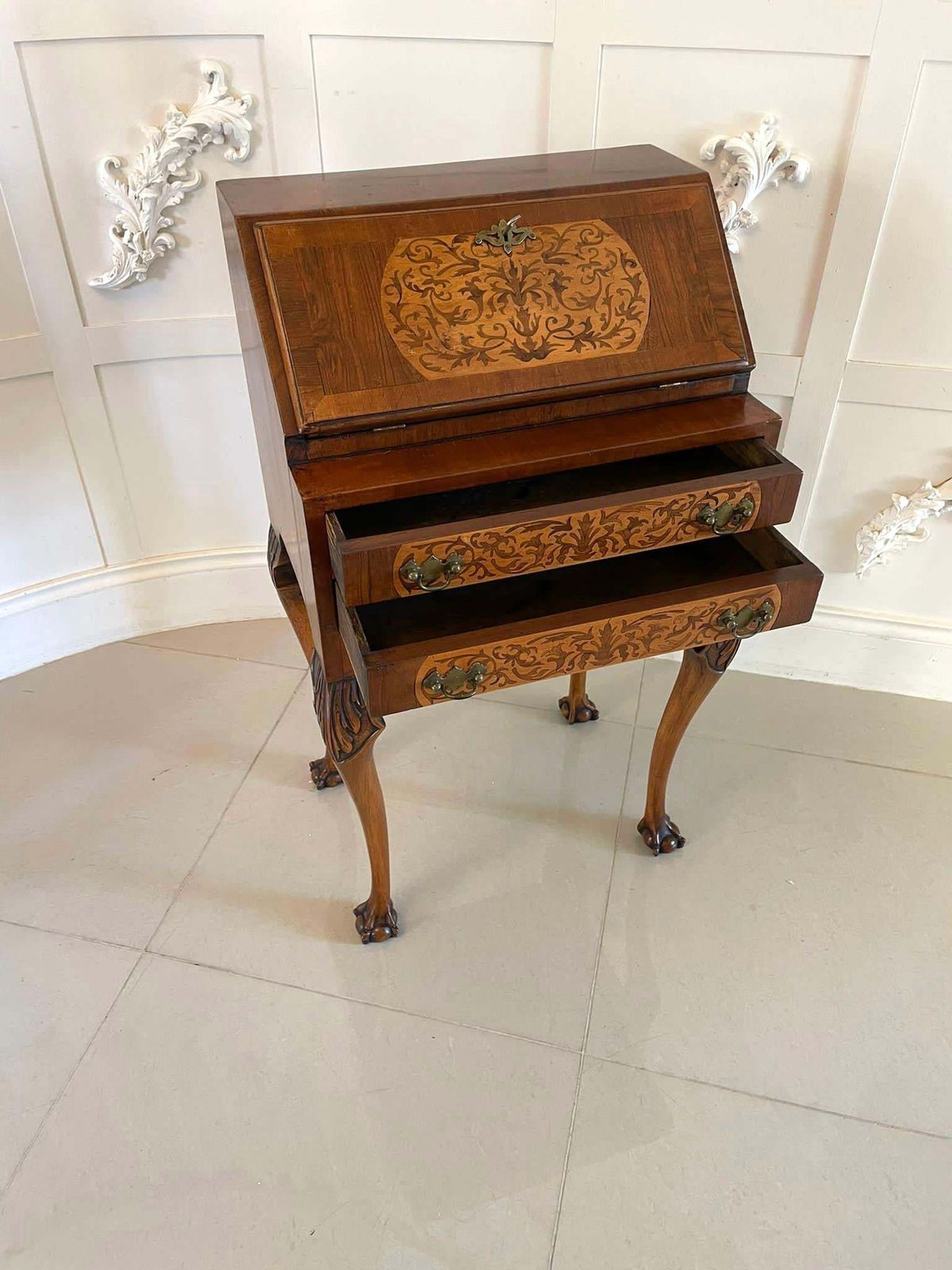 Unusual Antique Burr Walnut Marquetry Inlaid Bureau photo vinterior