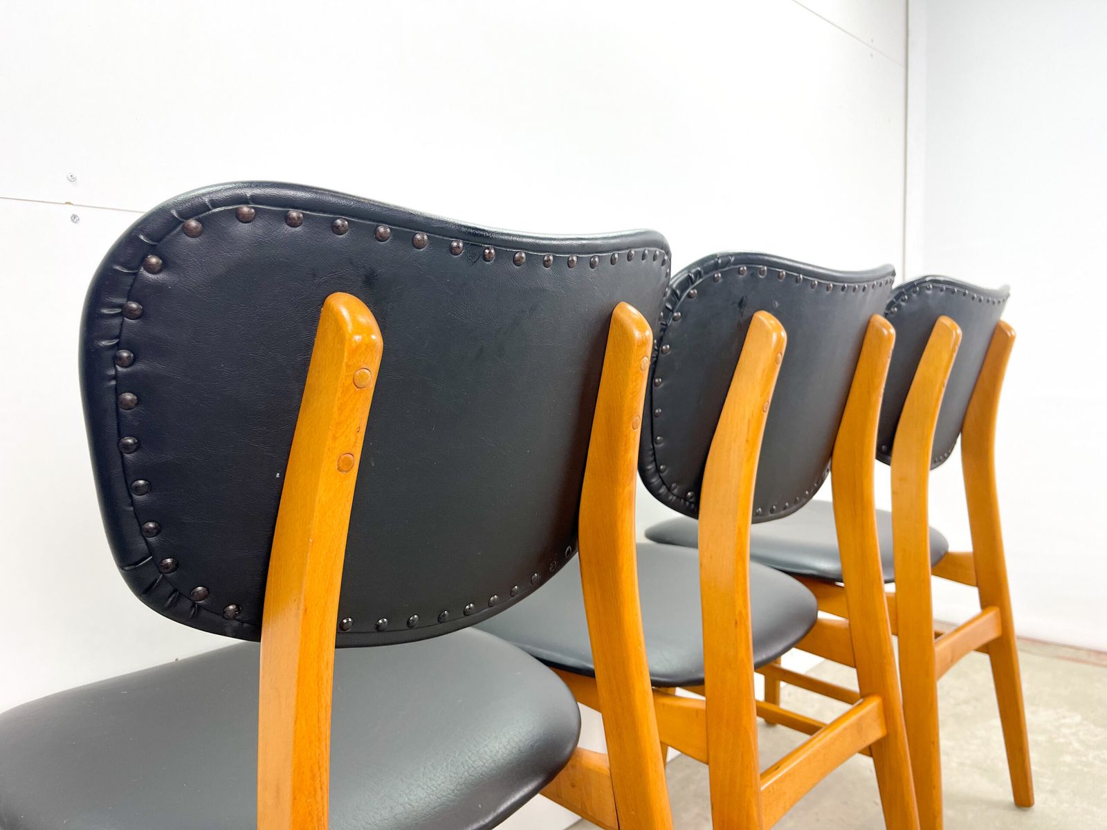 Skaileren Chairs With Wood Base photo for sale