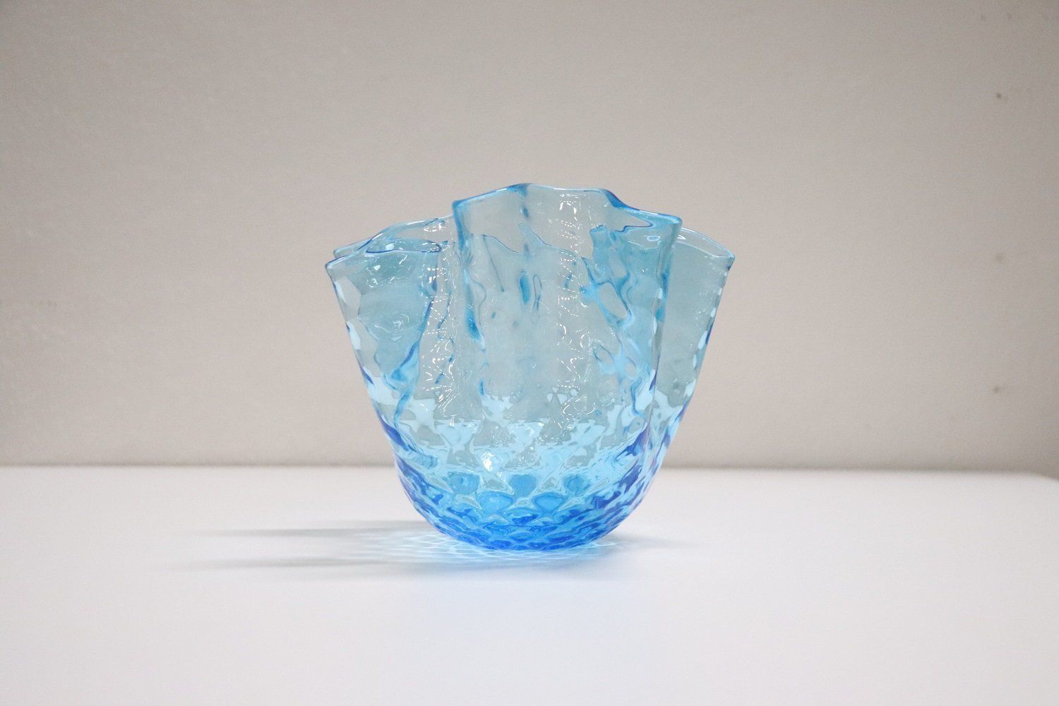 Italian Murano Glass Handkerchief Vase 1950s photo vinterior