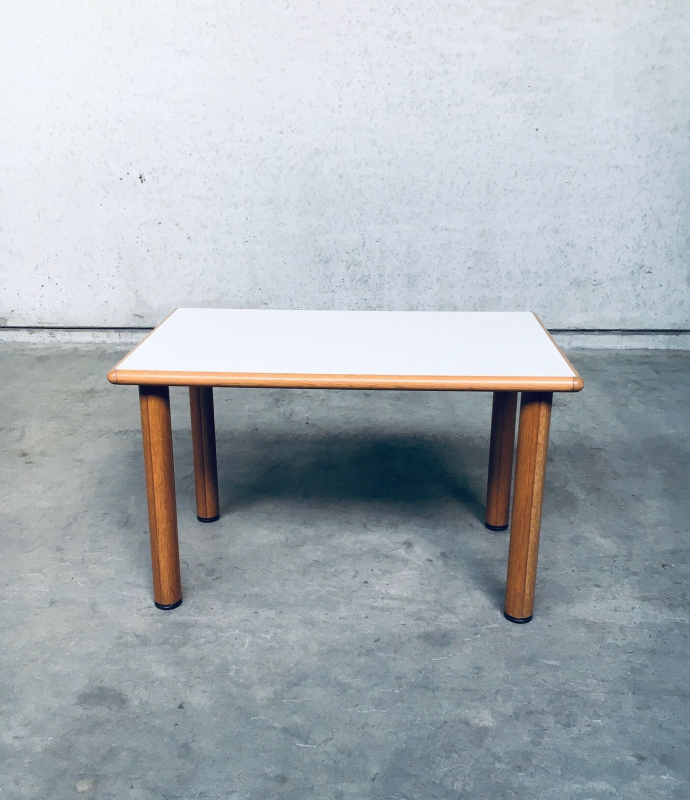 Postmodern Design Keukentafel Van Gamar, Italië, Jaren 1970 photo Meubels