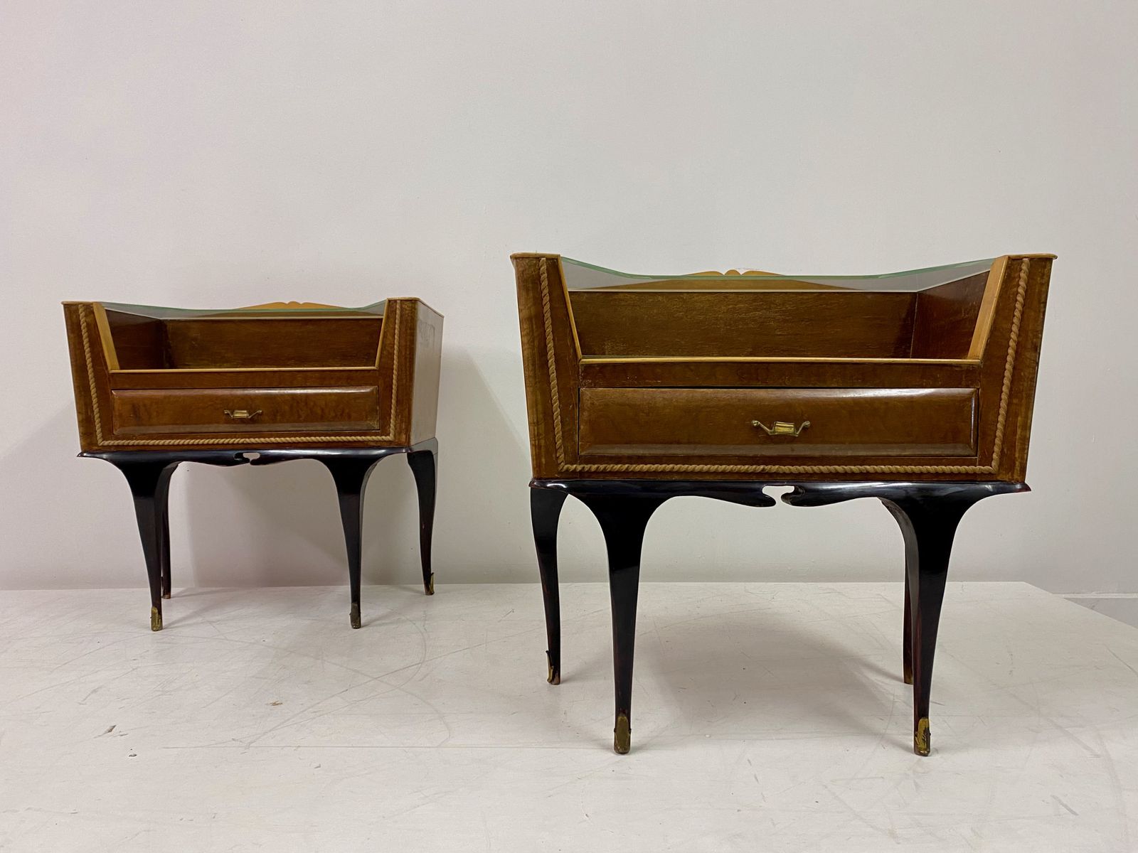 795.0 Pair Of 1960s Italian Bedside Tables photo