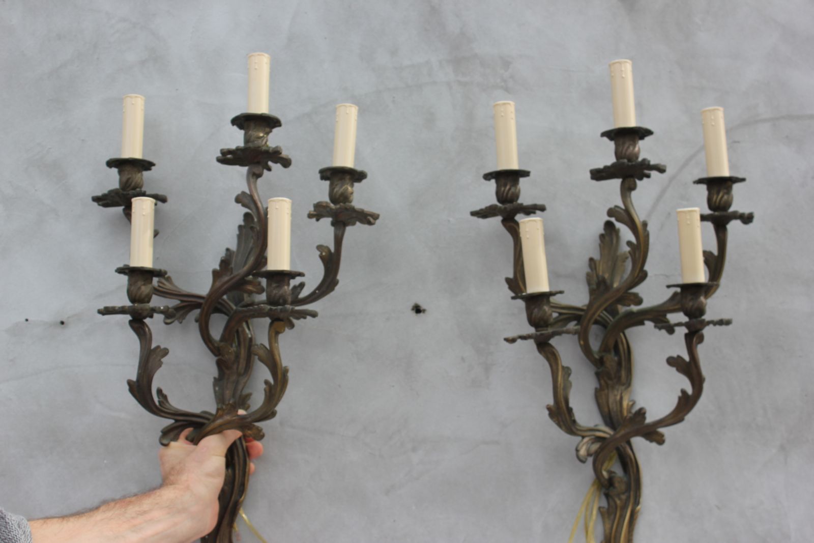 photo furniture Pair Of Large Wall Lamps With 5 Bulb Lights Of Louis XV Rococo Style Bronze Sconces