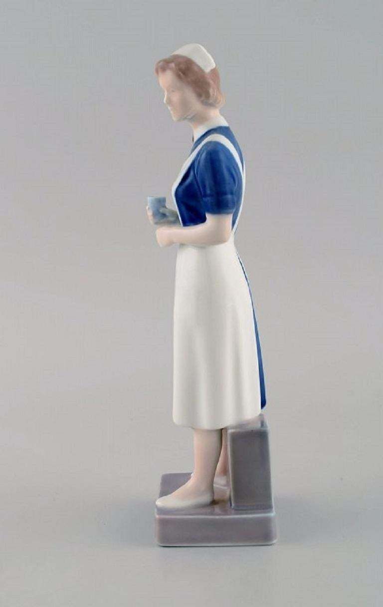 Royal Copenhagen Porcelain Figurine, Nurse, Dated 1969 1974 photo Art