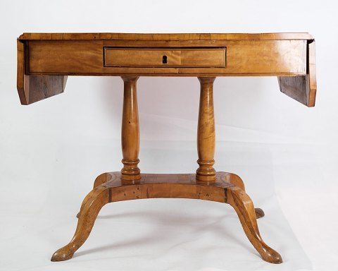 Antique Empire Table With Flaps And Marquetry In Birch Wood Originating From Denmark Made In The 1840s.