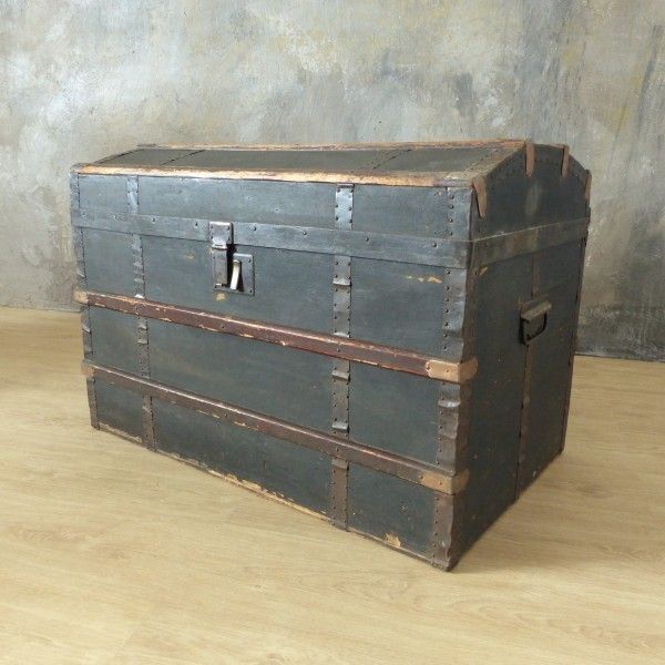 Antique Chest   Trunk By Georg Theodor Zipf Freiburg. 1880   1900